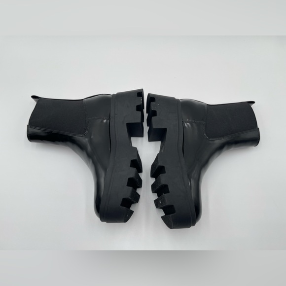 Open Edit Women’s Black Ediris Chelsea Lug Boots Size 6 Patent Chunky Platform - Picture 7 of 13